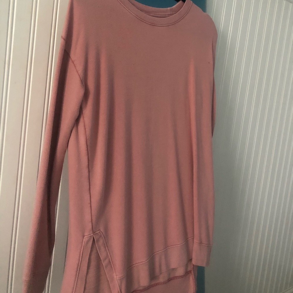 Oversized Pink Sweatshirt